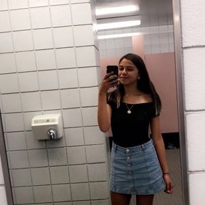 Meet your Posher, Samantha